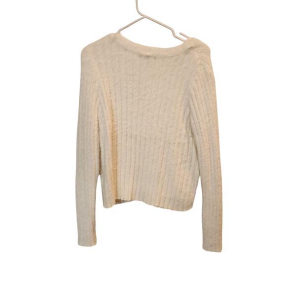 It's Our Time White V-Neck Cozy Faux Fur Button Front Cardigan Sweater Size XL - Picture 2 of 6